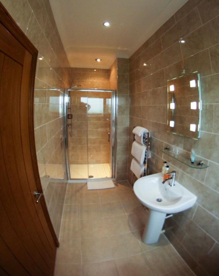 Gwynfryn Guest House Tavernspite Экстерьер фото